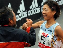 (2)Olympic champ Takahashi sets world record in Berlin marathon